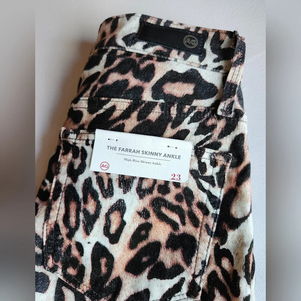 Leopard Print Jeans - Picture 2 of 6